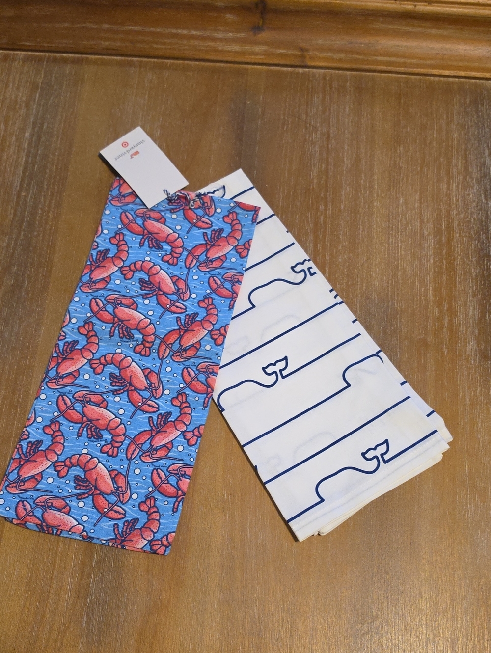 Vineyard Vines- Blue & Red Lobster with White & Navy Whale Stripe NWT